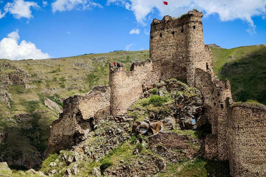 Ardahan Şeytan Kalesi