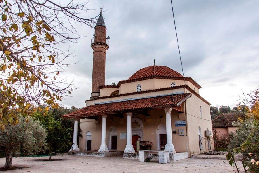 Aydın Ahmet Şemsi Paşa Camii