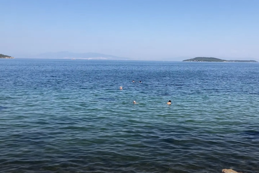 Çeşmealtı Mavi Plajı