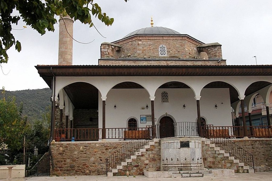 Koçarlı Cihanzade Mustafa Camii