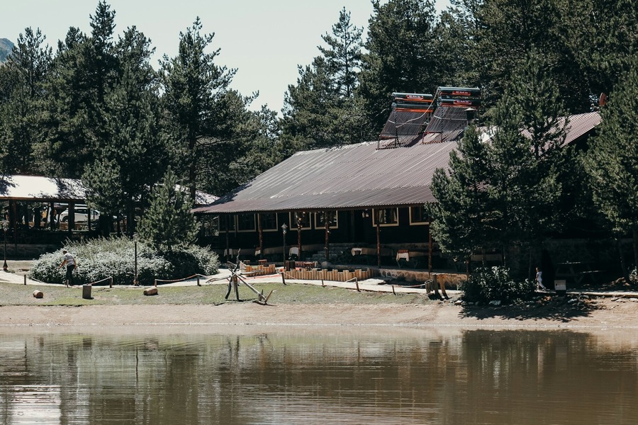 Limni Gölü Tabiat Parkı