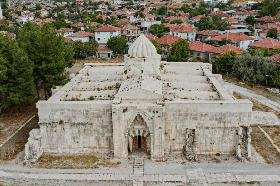 Burdur Susuz Kervansarayı (Susuz Han)